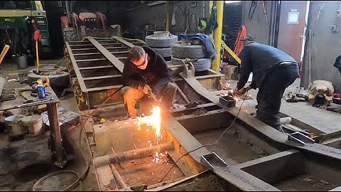 Rebuilding our Lowboy trailer Part 3
