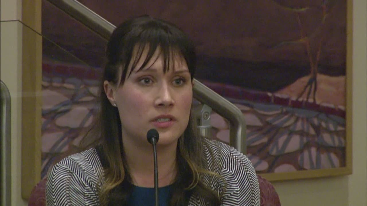 Murder victims' daughter takes stand in trial - YouTube