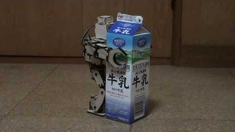 Kitro - tabletop robot -