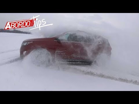 Video: Vehículo casero en la nieve. Vehículos inusuales en la nieve