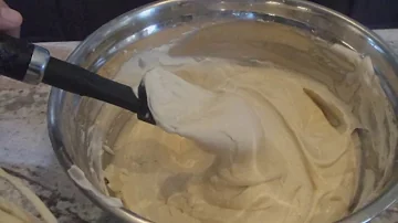 Peanut Butter Whipped Cream Frosting