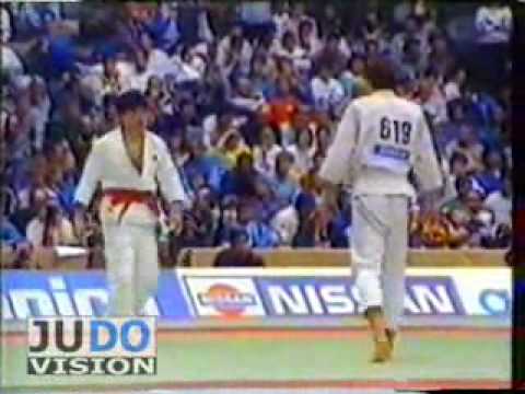 competition คืออะไร JUDO 1987 World Championships: Hitoshi Sugai (JPN) - Marc Meiling (GER)