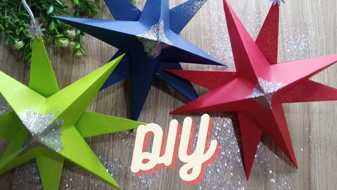 how-to-make-3d-stars-for-your-christmas-decorations-glitter-paper