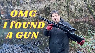 OMG I Found a Gun While Magnet Fishing by David Morgan 7,422 views 3 years ago 5 minutes, 22 seconds