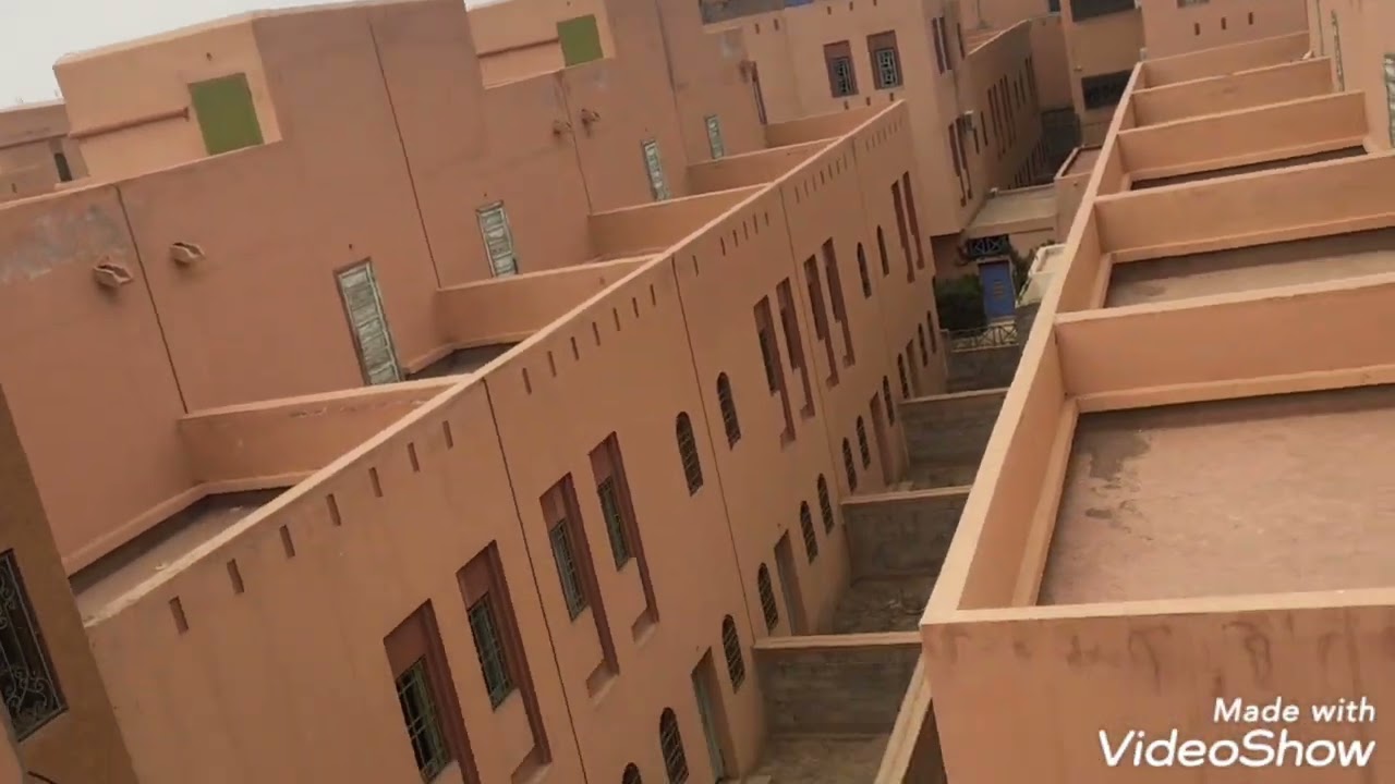 فيلا موقع رائع😍للبيع بتامنصورت مراكش مساحة72م شطر1 مقابلة لمدرسة الدرك الملكي ثمن53مليون 0662058964