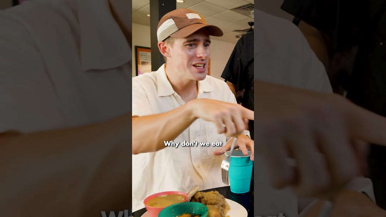 Two Brits try Green Fried Tomatoes for the first time!