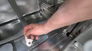 E24 Bosch Spülmaschine reparieren in 3 Minutren. Ablauf Pumpe innen Sauber machen