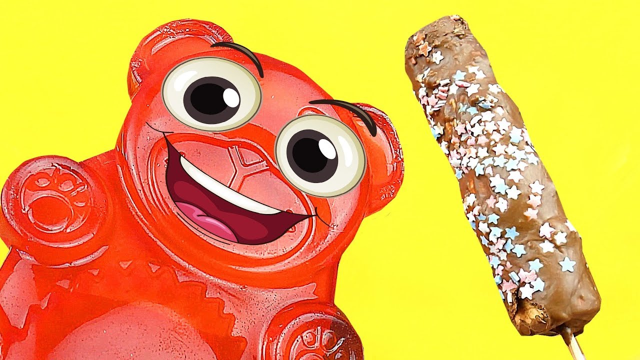 Wooly Bär bekommt essbare Marshmallow Schokoladen Stange - Experiment ...