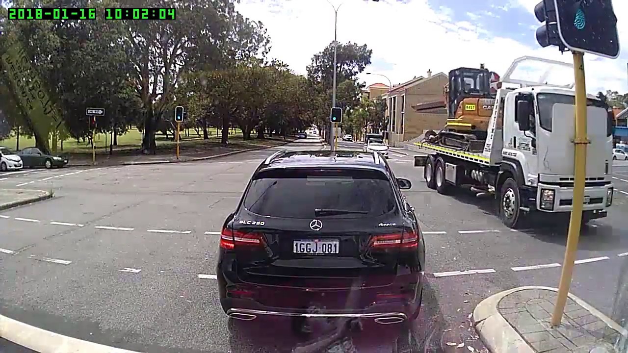 Driving wrong way on a one way Road in Perth City - YouTube
