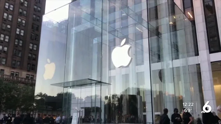 Apple becomes first $3 trillion company