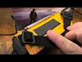 Stay prepared with this emergency radio! Has a hand crank, Flash light with AM/FM/SW/NOAA!