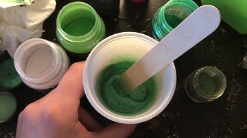 Together making an orgonite - part 3 - Sacred Geometry (Dutch)