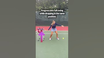 Struggling with an open racket face? 🎾 #tennis #tenniscoach #miamicoach #fitgirls #tennistips