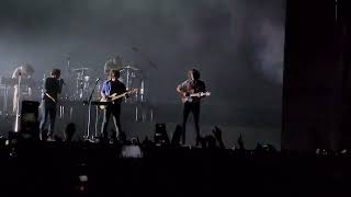 Phoenix - Long distance call (live in Mexico City 2022)