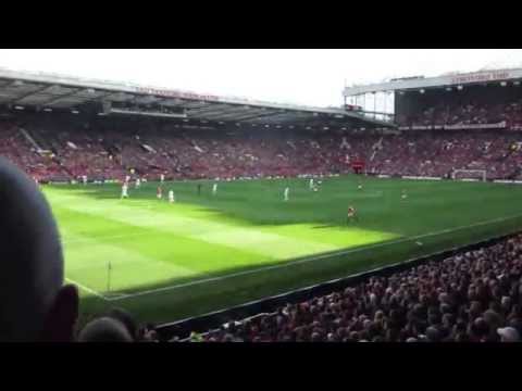 "Steve Gerrard, Gerrard, He Slipped on his f****** Arse" | Man Utd V Liverpool | 12/09/2015