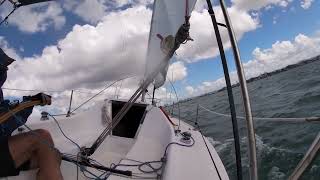 Catalina Capri 22 Arrebato sailing solo in 18 knts