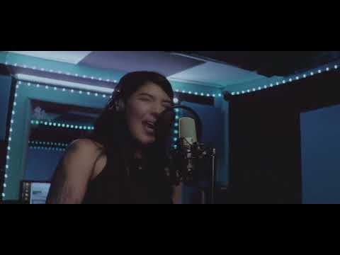 KARELLY - GENTE IRREAL (CYPHER)