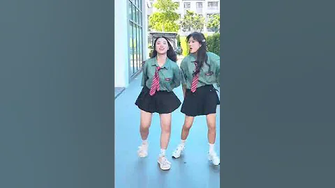 Your best friend sees your crush 🥰#viral #trending #funny #love #shorts