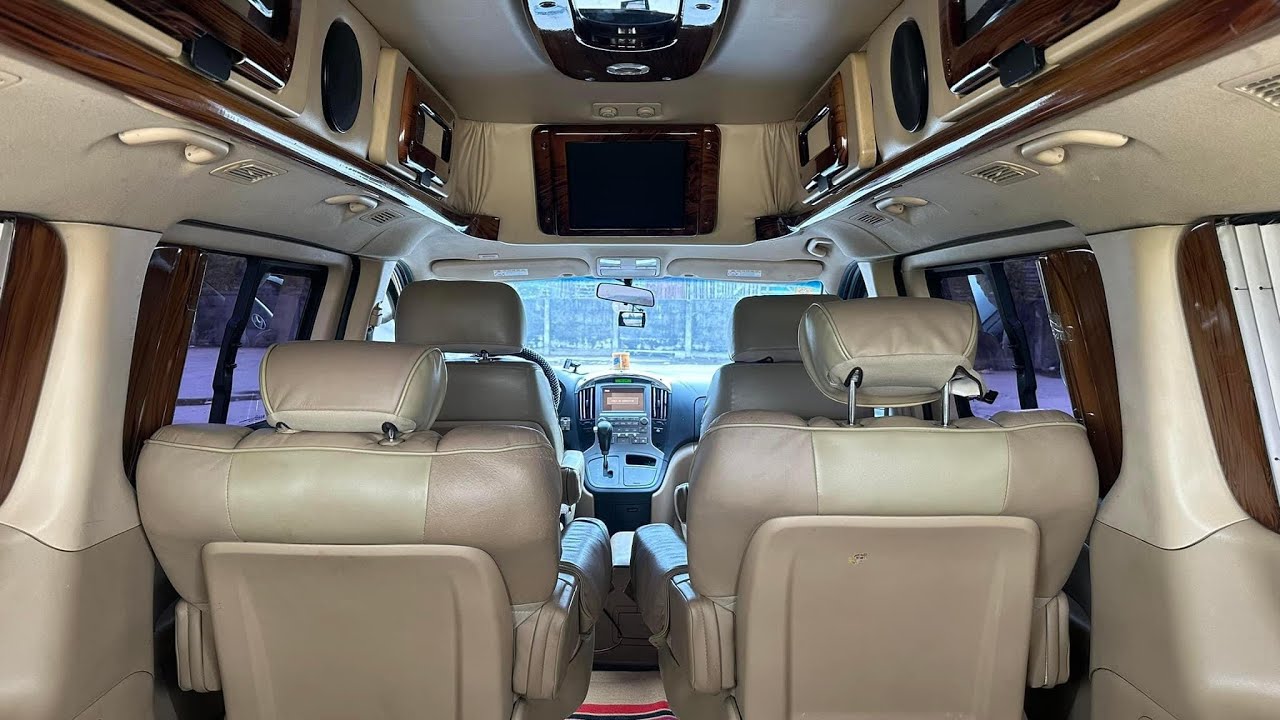 ឡានលក់ Starex Limousine វីអាយភី 2008 ម្ចាស់ដេីមឡានថ្មី/$13700 Tel: 070899358/0975667555