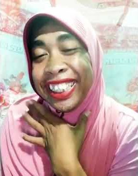 Mimi peri lagi bangunin sahur