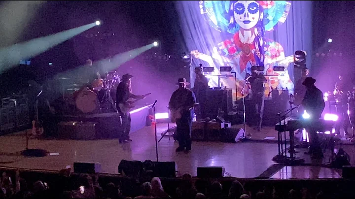 Mavericks Concert at Penns Peak in Jim Thorpe, PA