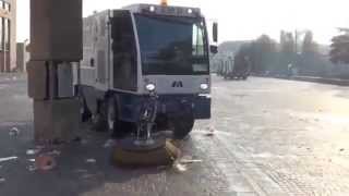 Balayeuse Macro S30D / Street Sweeper, Kehrmaschine, Road Sweeper, Street Cleaner