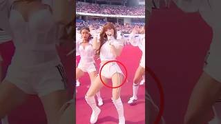 Do you prefer Lisa’s performance at the World Cup opening ceremony or Jungkook’s #lisa #jungkook