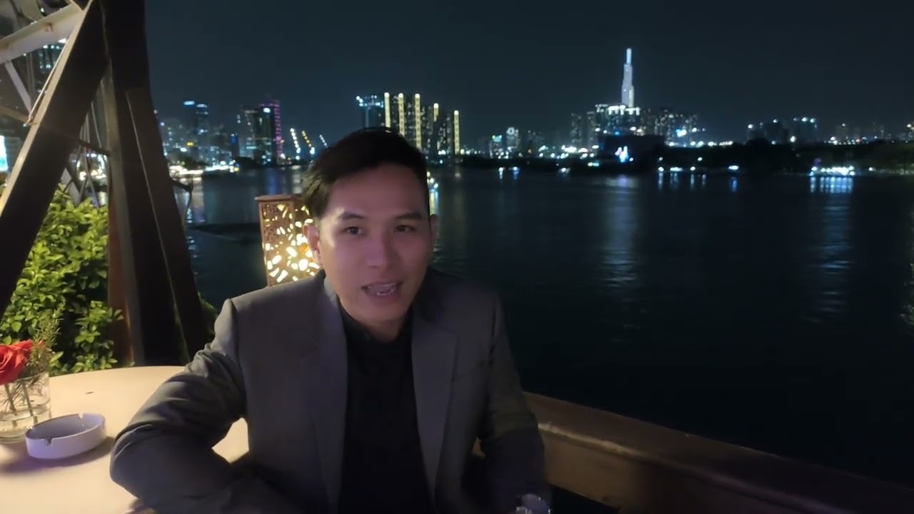 tàu nhà hàng sài gòn New Update Đặt tiệc trên tàu Elisa, ngắm Sài Gòn thật đã!!