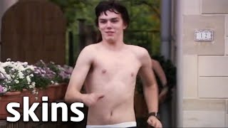 Michelle's Parents Discover House Is A Mess | Skins