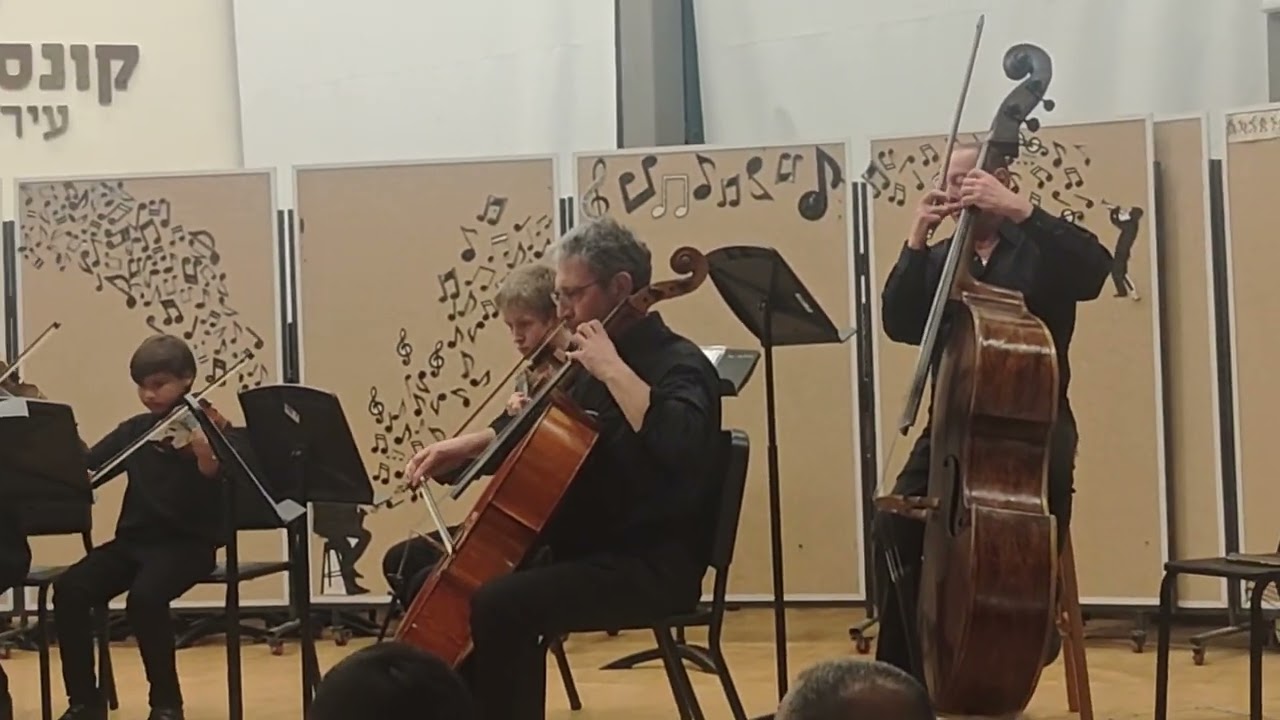 קונצרט חנוכה 2025 2/4