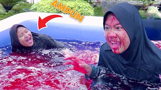 DRAMA Dinda Berenang Di Kolam Merah