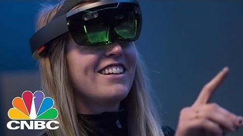 Microsoft Wants Virtual Reality Headsets To Run Windows | Tech Bet | CNBC