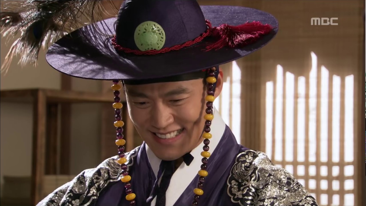 [최고시청률 38.6% 레전드 사극] 이산 Lee San 송연의 그림을 보고 기뻐하며 송연을 찾게 하는 이산