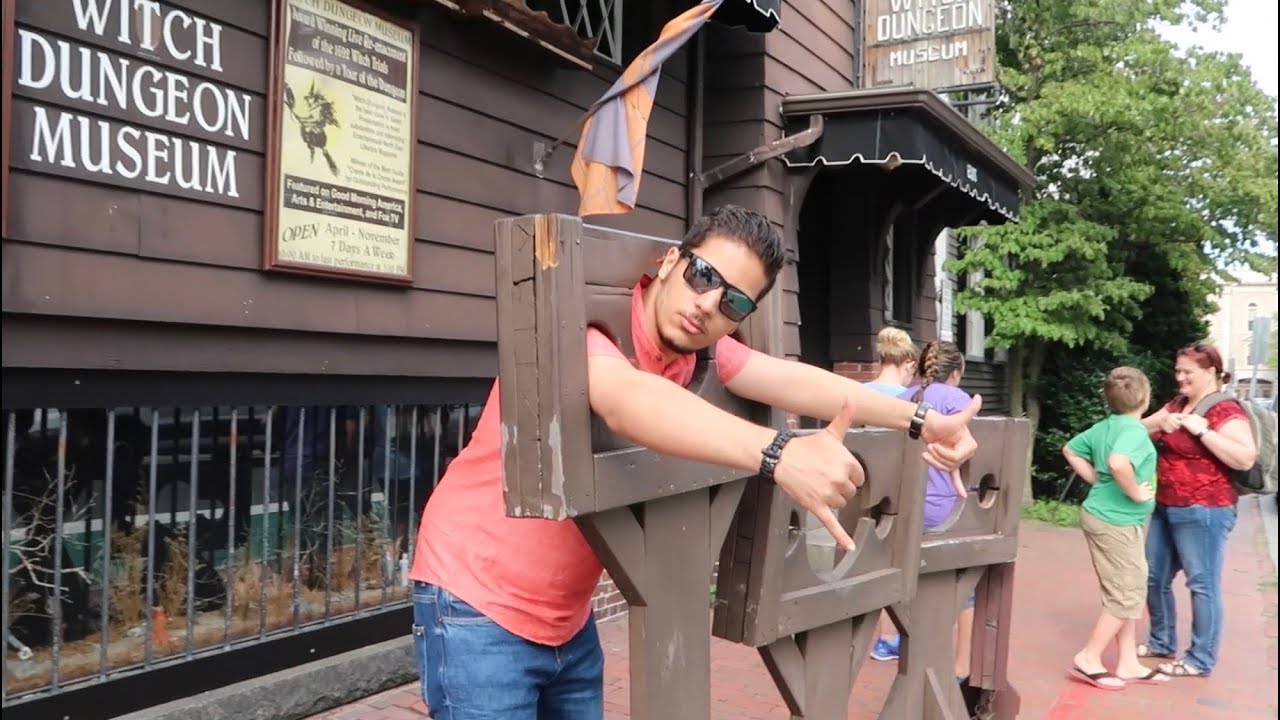 لما تحصل فندق بلاش في مدينة اشباح