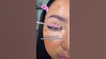 HOW TO EASILY APPLY STRIP LASHES WITH CURLERS 💖 #lashtutorial #shortsvideo