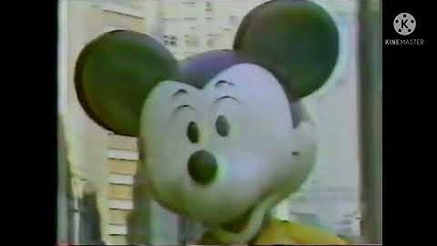 mickey mouse in the macy thanksgiving day parade 1981