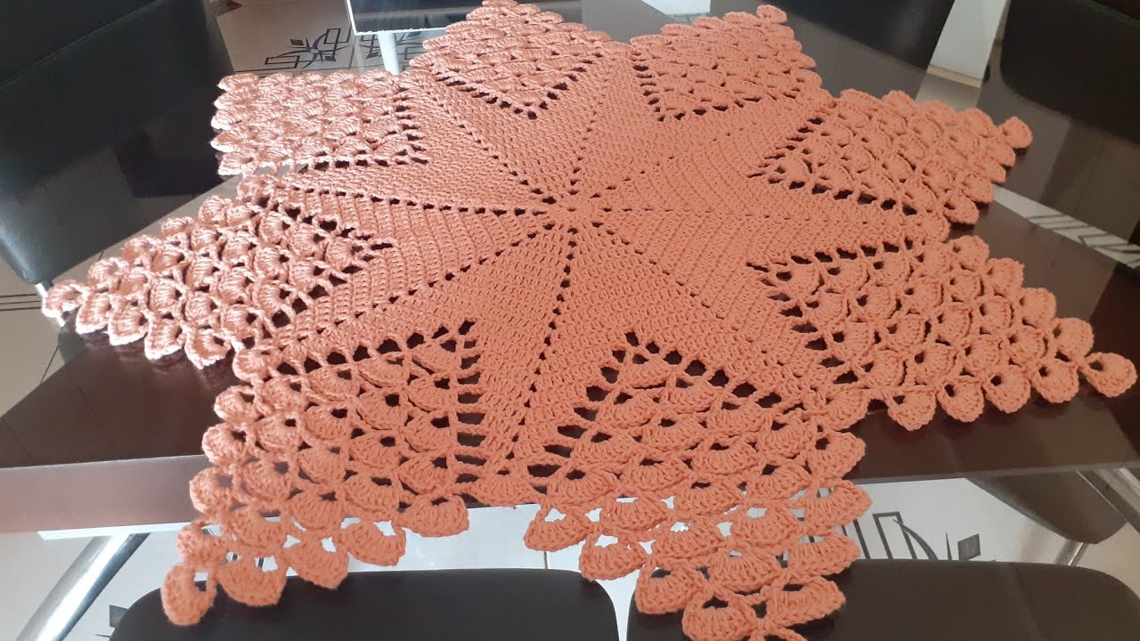 Centro de mesa crochê/muito econômico fácil de fazer