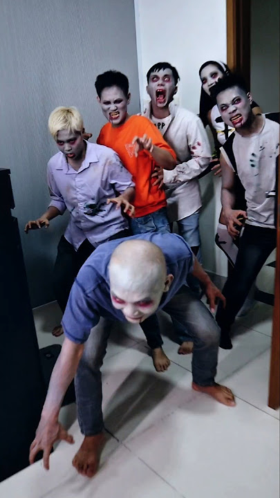 when zombie chasing woman | mấy đứa ngựa bị zombie dí kiểu .. #zombie #beneagle #eaglenetwork