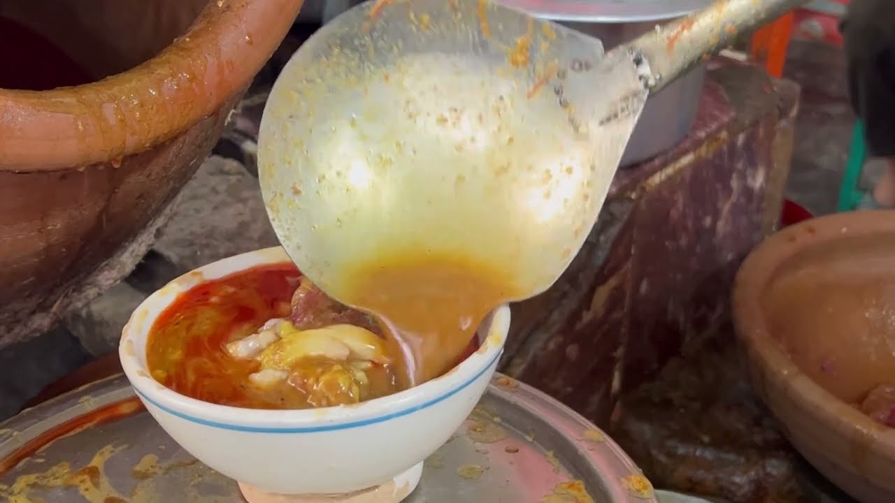 Subah Ka Nashta - Naiki Siri Paye Peshawar | Pakistan Oldest Siri Paye Shop | Peshawari Siri Paye