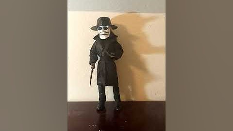 puppet master blade history and a custom replica review