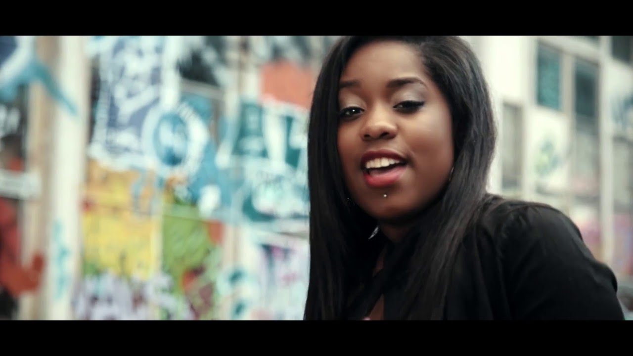 YouTubeでSoraia Ramos - Diz-Me (Video Oficial)を視聴