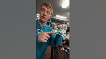 We added GameCube sticks to this #Xbox Controller.