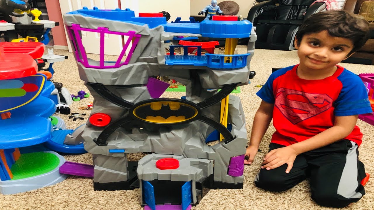 Batman Imaginext Batcave Toy Review | IMAGINEXT BATMAN BATCAVE VILLAIN FIGURES, VEHICLES SET|