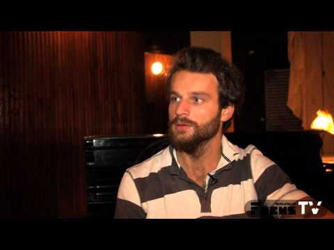 სქესთა ომი \"ინტიმურ თეატრში\"