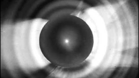 Sébastien Roux & Vincent Epplay - live at Brocoli festival, Instants Chavirés, 16/12/2010