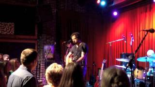 Video thumbnail of "Will Hoge - Strong (2013)"