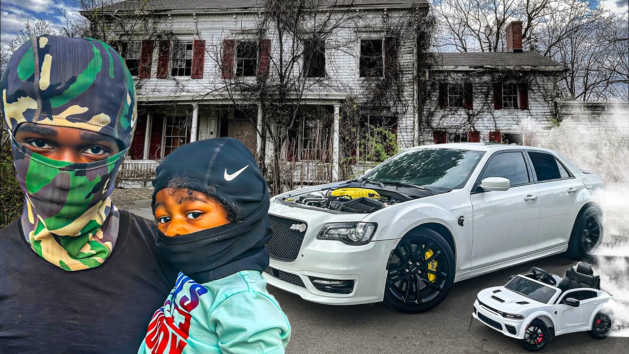 I LET MY SON SLIDE MY HELLCAT REDEYE CHRYSLER!!