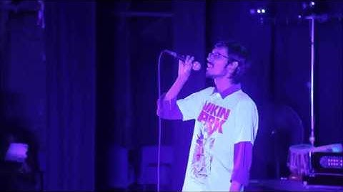 IIT, DU student Maruf performing Bangla Song 