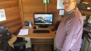 sit-stand desk