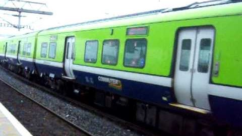 29000 Class arriving into Dublin Connolly for Dublin Pearse